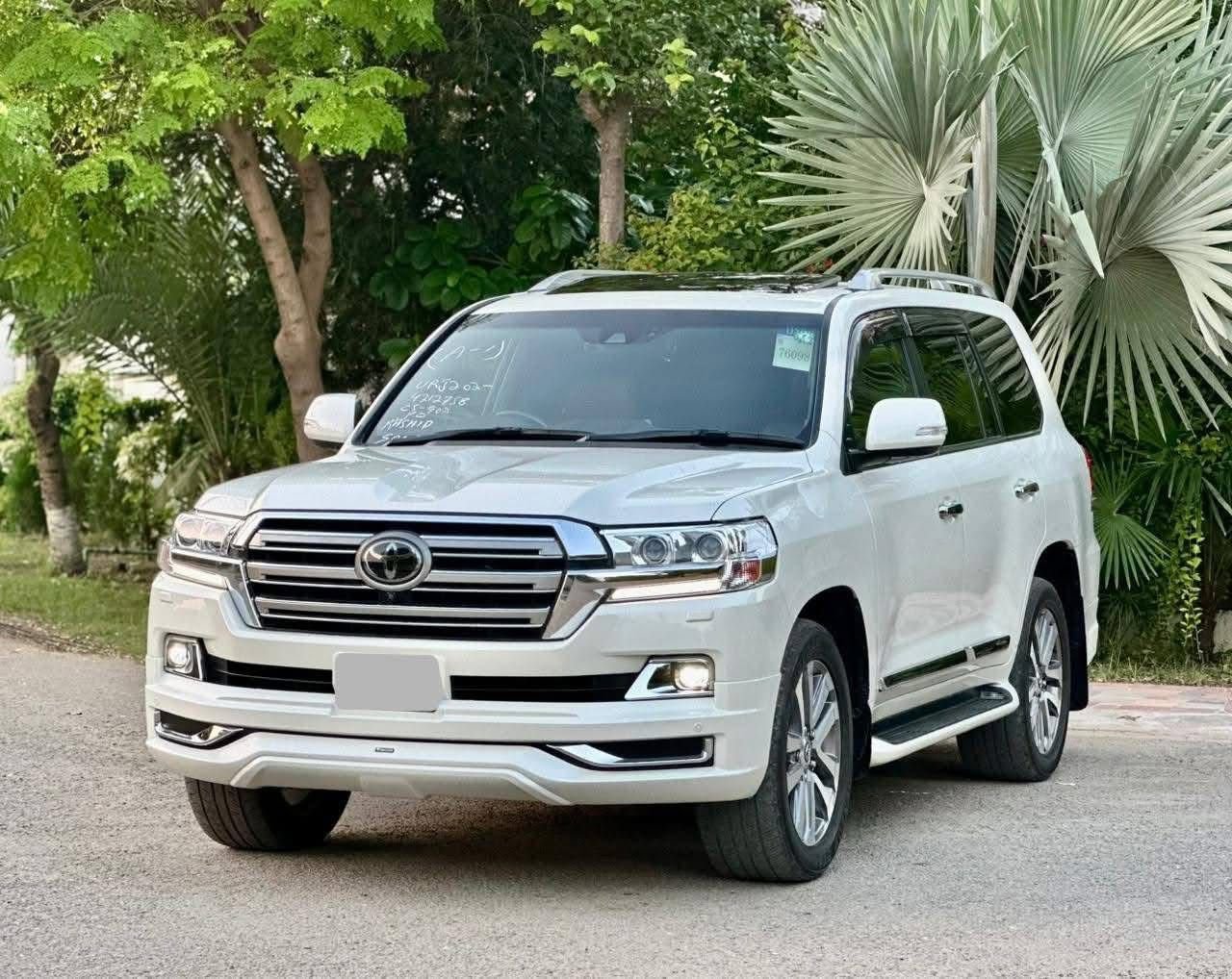 Toyota LandCruiser LC200